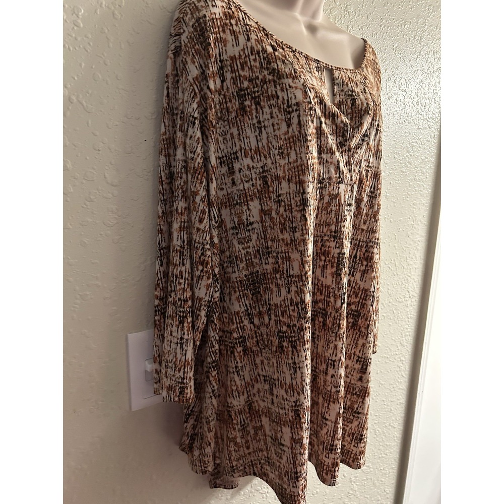 New Size 26/28W Cato Multi Peep Chest Top #74*13 - Picture 5 of 6